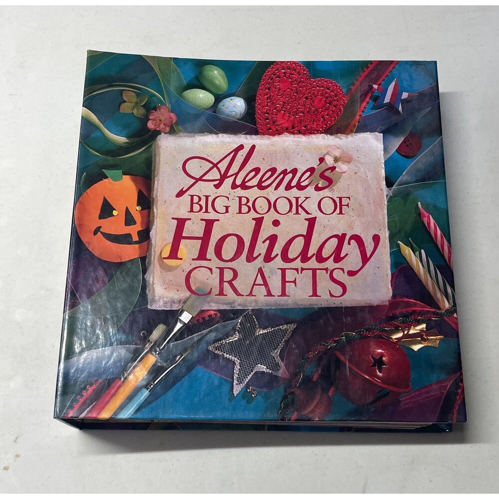 Aleene's Big Book of Holiday Crafts 1996 Vintage Craft Binder DIY Book